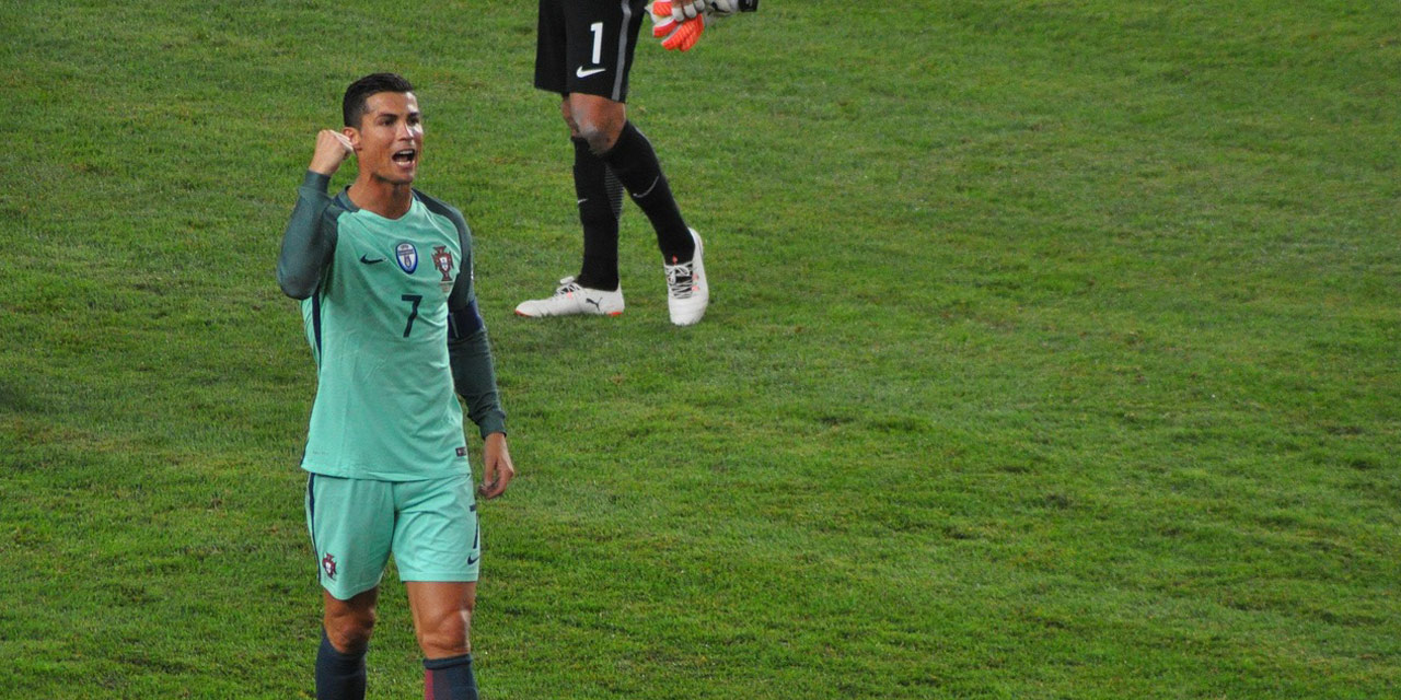 Ronaldo’nun dakika başına kazandığı ücret açıklandı