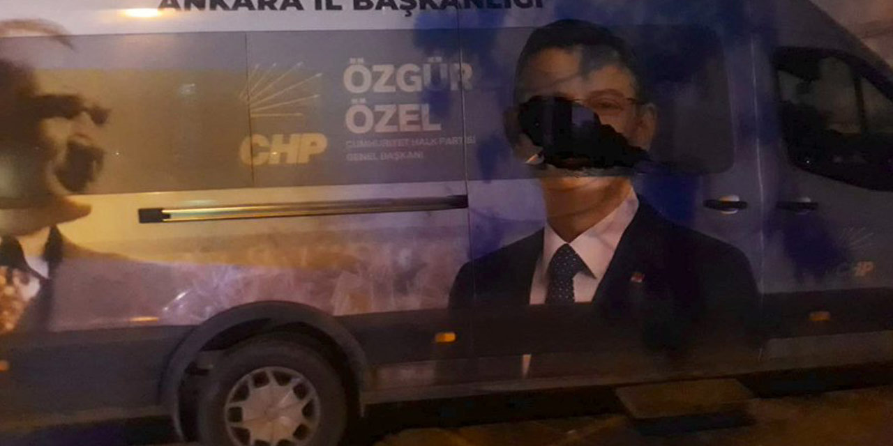 CHP’ye taşlı saldırı