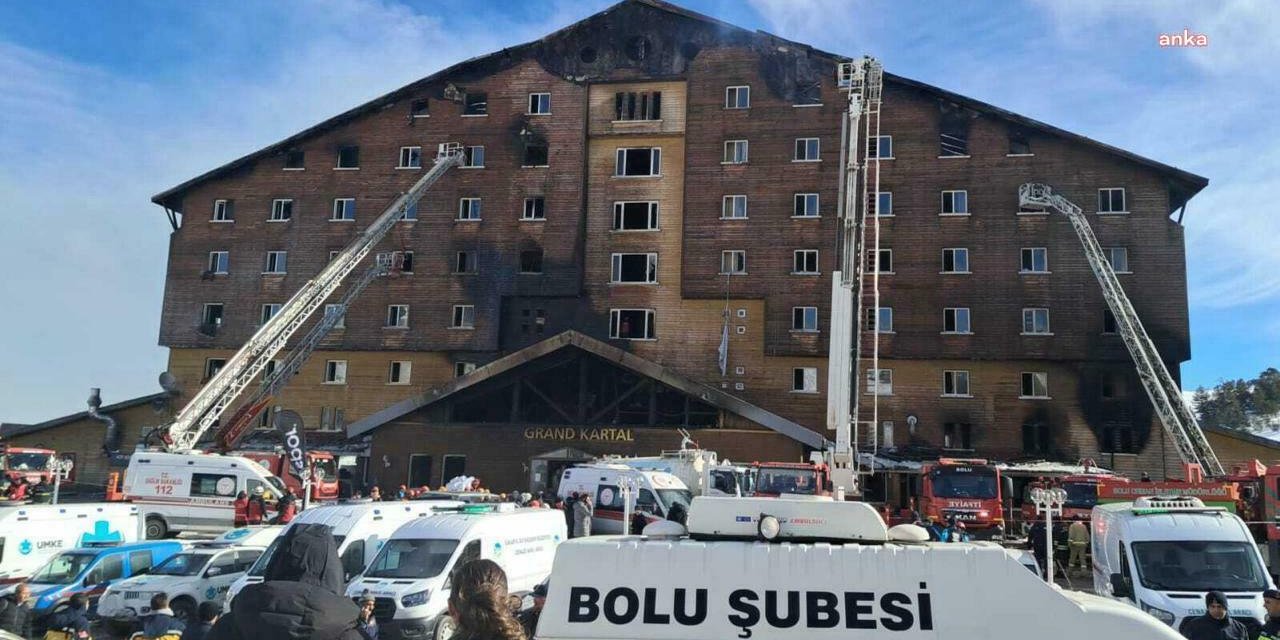 Yanan otelin sahibi  Bakan Ersoy'un şirketi tarafından ödüllendirilmiş