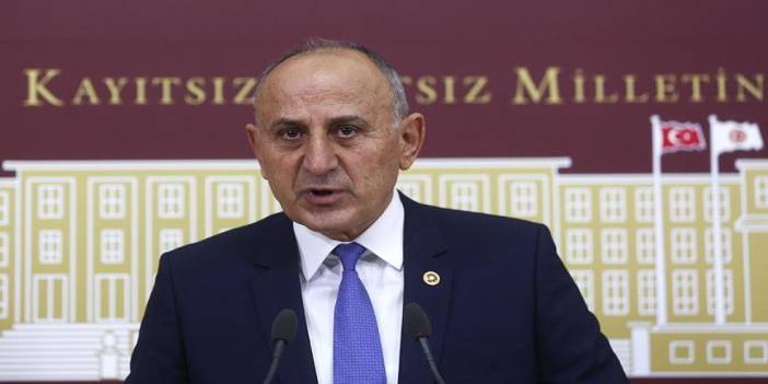 CHP’de sürpriz gelişme: Dursun çiçek, adaylık yarışından çekildi